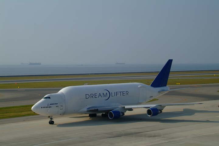 ドリームリフター