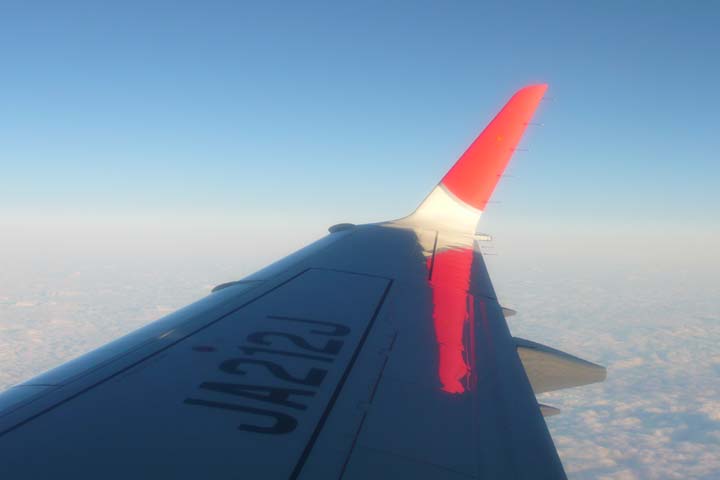 エンブラエル170初便搭乗記